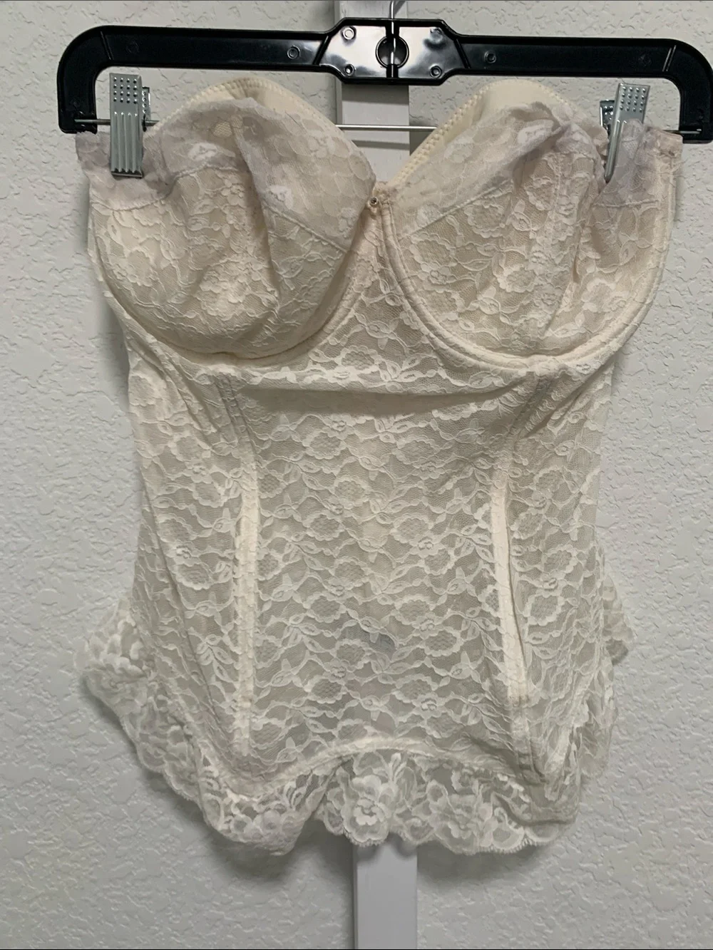 Vintage Goddess Strapless Lace Bustier Corset